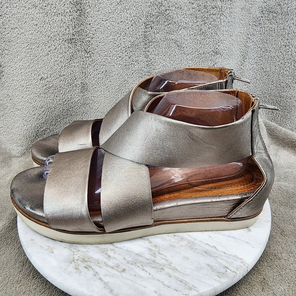 Bussola Shoes Womens Size 10.5 Peggy Silver Leather Sandals *Read*